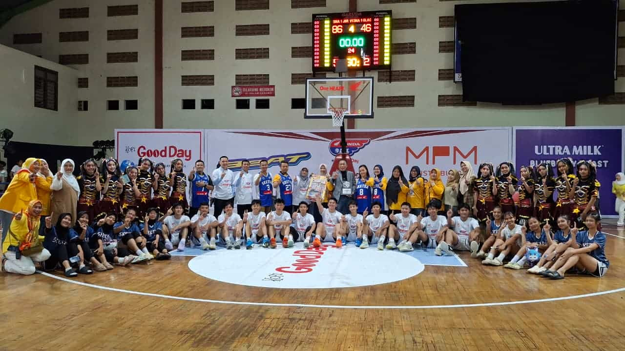 SMAN 1 Jember Raih Quadruple-Peat Champion di Ajang DBL 2025!