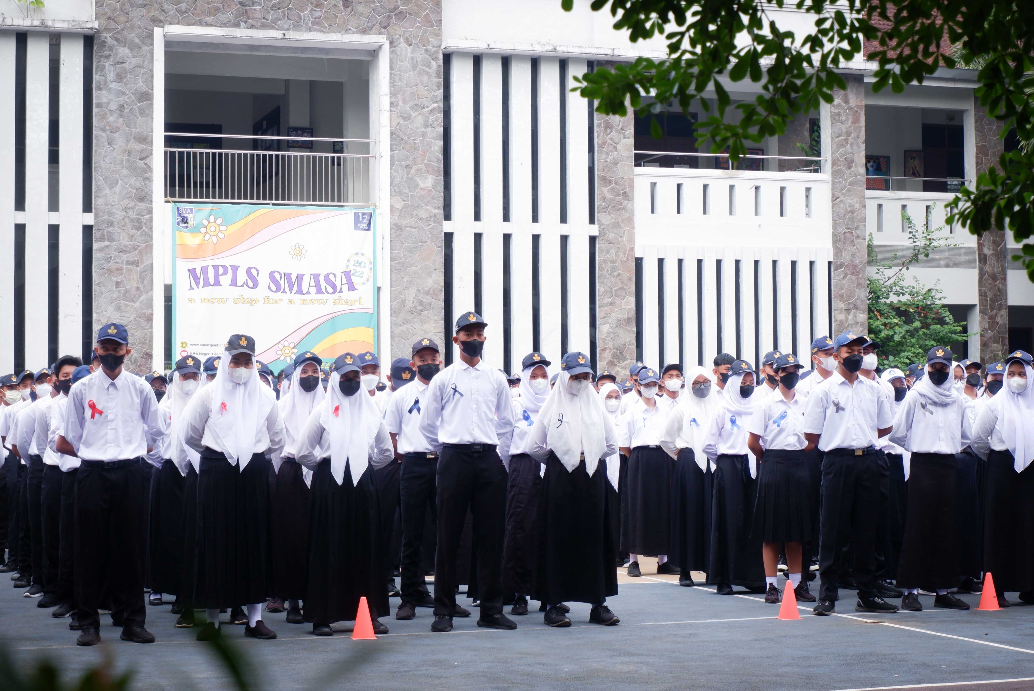 Kegiatan Masa Pengenalan Lingkungan Sekolah (MPLS) SMA Negeri 1 Jember