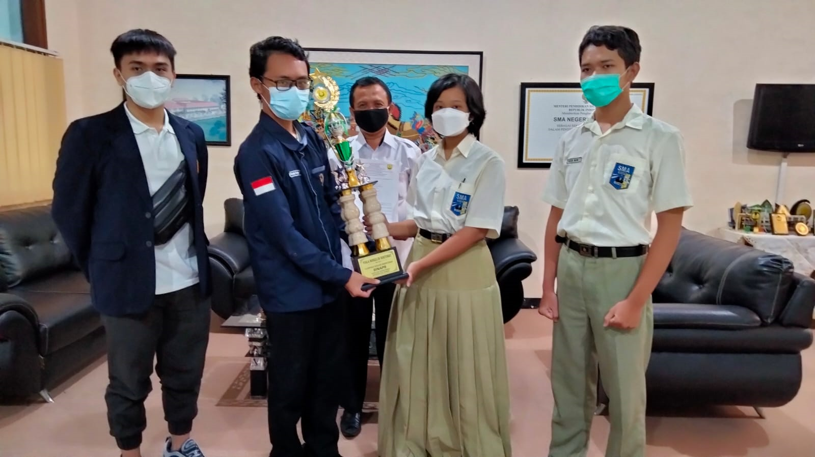 Juara 1 Tingkat Nasional Olimpiade Biologi Kedokteran SINAPS 2021