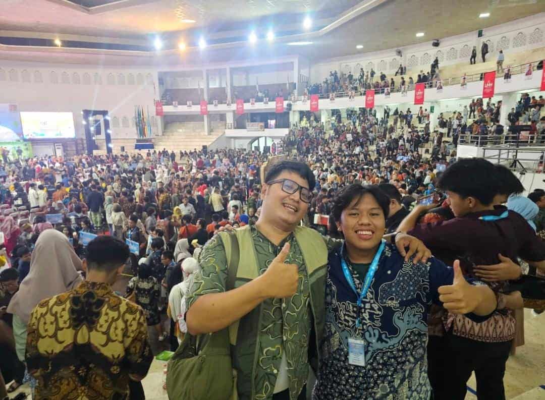 Fachry Eshan Raqilla  berhasil meraih Honorable Mention pada Olimpiade Sains Nasional (OSN)